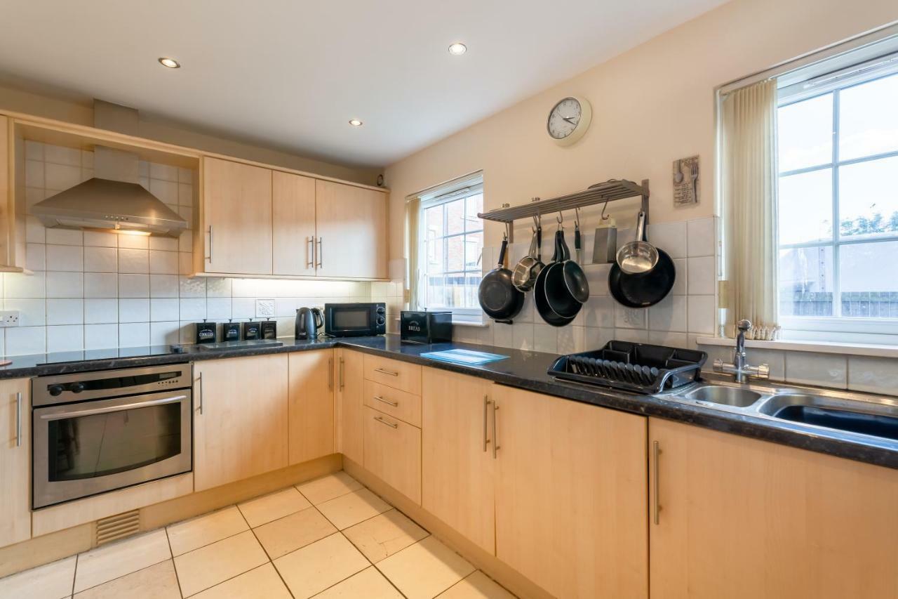 Newcastle City Centre Spacious Town House Free Parking And Wifi Exterior foto